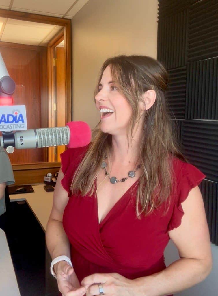 Linda Kelly in the studio for her Monday segment on 99.9 The Bay